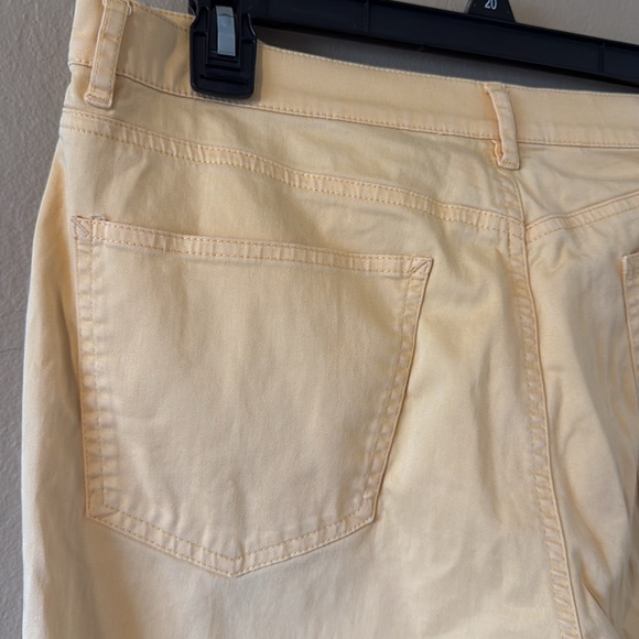 Talbots Women’s stretch yellow jeans size 14 - Picture 7 of 12